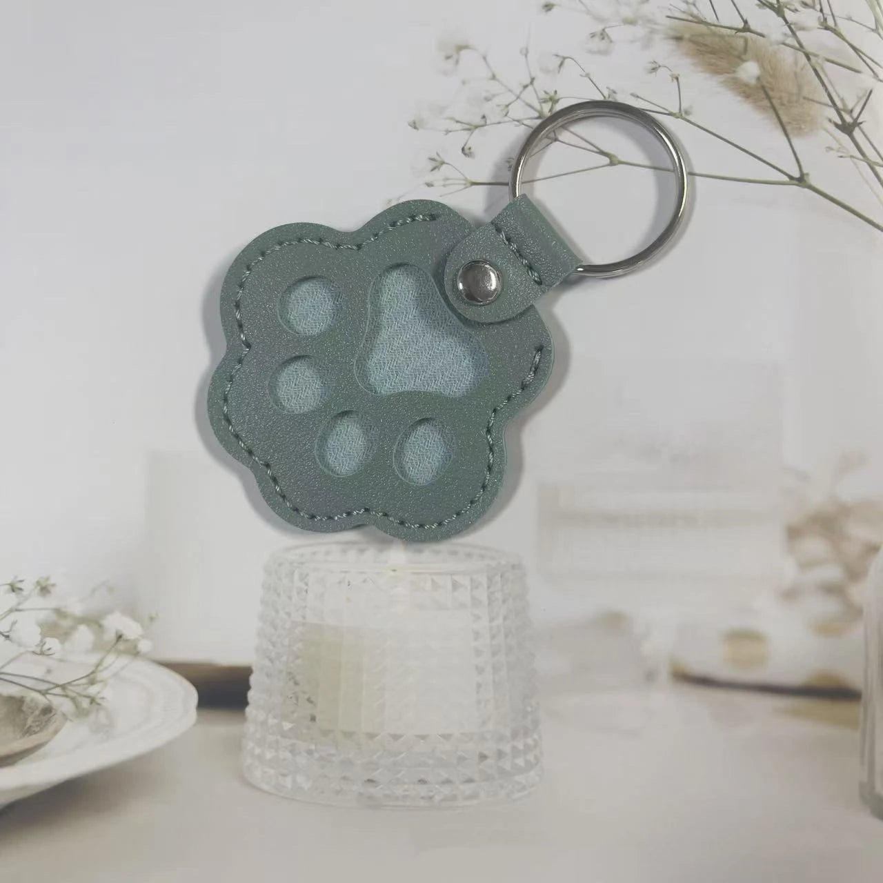 Furriz™ Paw-Memories Keychain